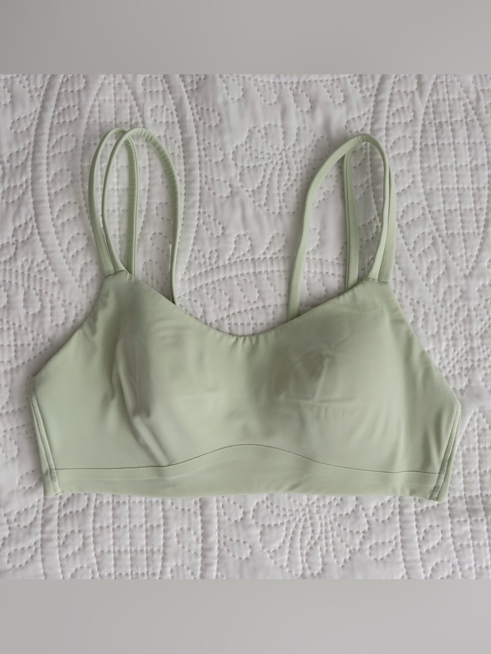 lululemon | Like a Cloud Bra*Light Support, B/C Cup, Kohlrabi Green, Size 4